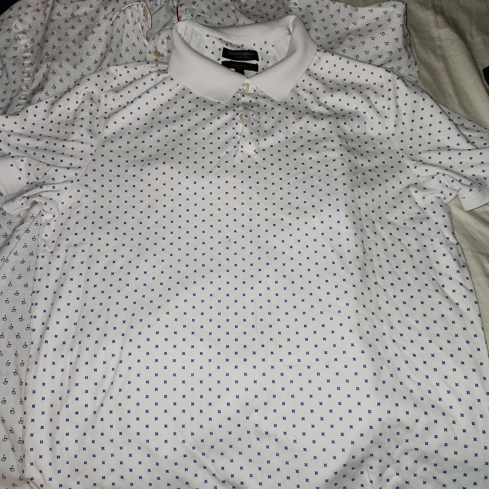 Banana Republic Luxury Touch Standard Fit Polo Golf Shirt White Large Polka Dot